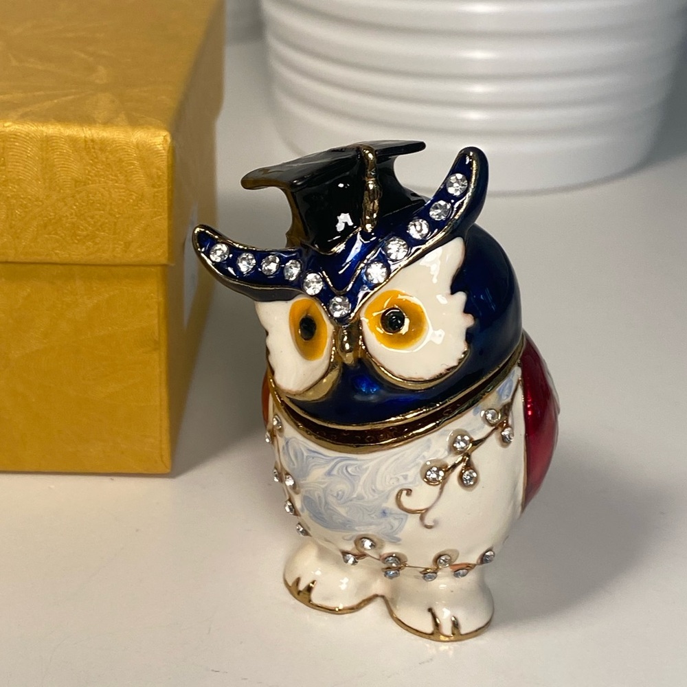 NIB Enamel Graduation Owl Tchotchke Trinket Box